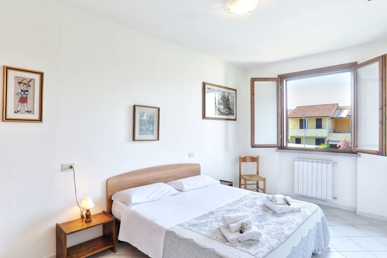 Case Sobrini Vada Esterno foto