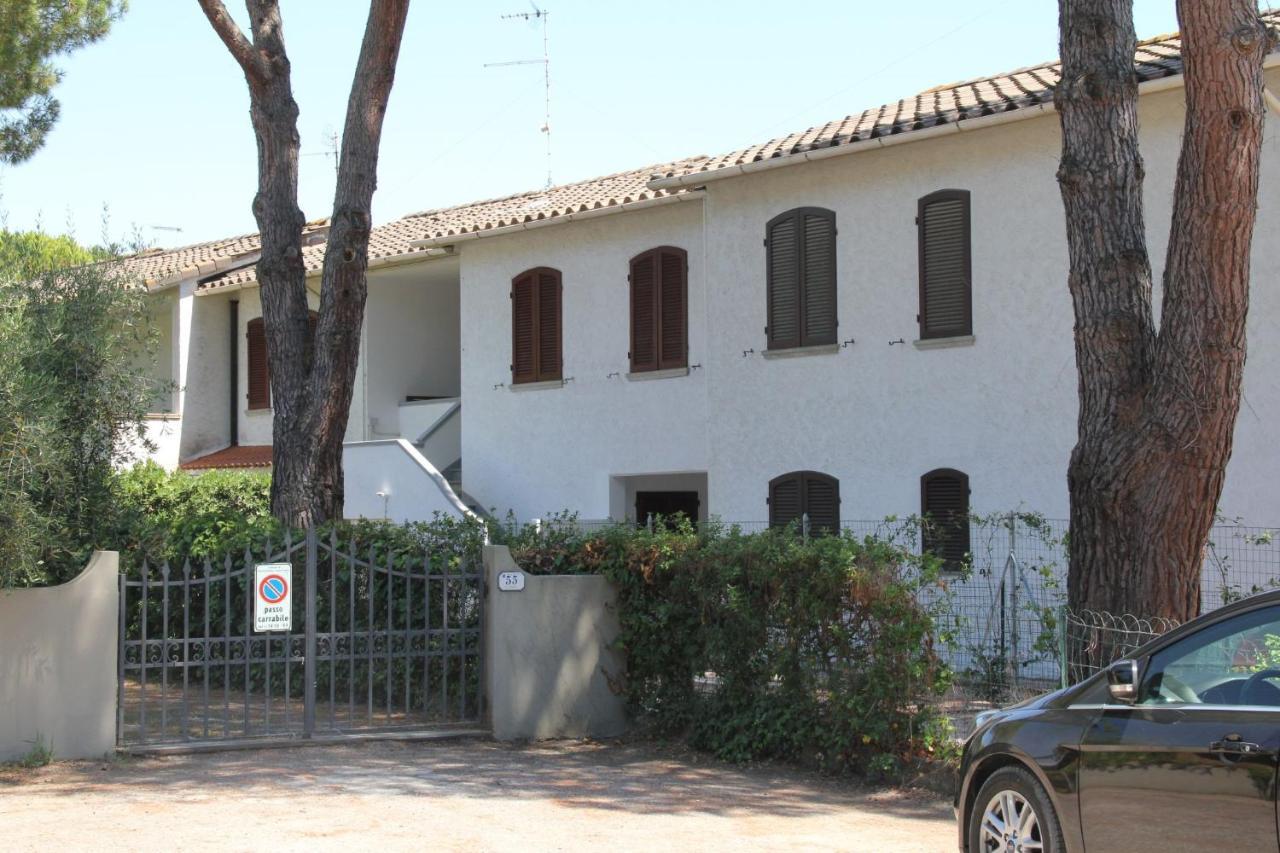 Case Sobrini Vada Esterno foto